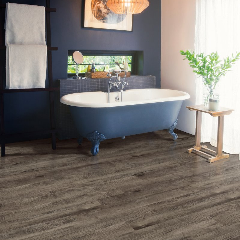 Stockdale Tile providing affordable luxury vinyl flooring  in Bakersfield and Tehachapi, CA - Fannie Mae Bataviaii - Peppercorn